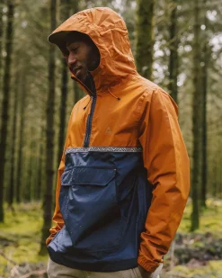 Flow 1/2 Zip Recycled Water Resistant Jacket