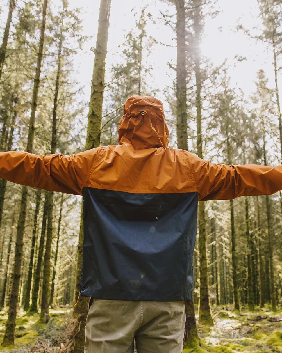 Flow 1/2 Zip Recycled Water Resistant Jacket