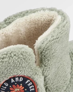 Hideaway Hut Slipper