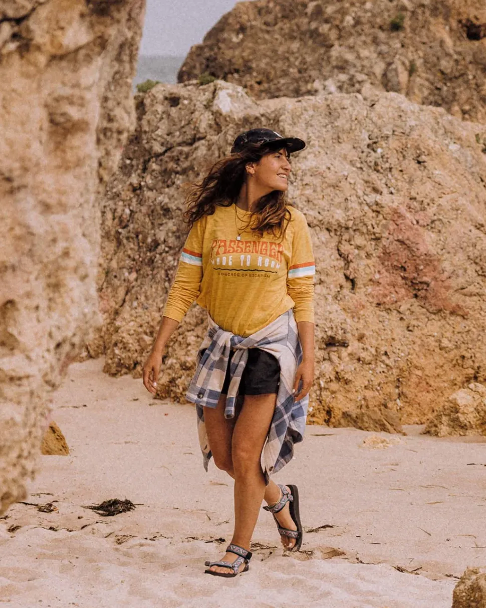 La Sarena Recycled Cotton Oversized LS T-Shirt