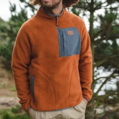 Offgrid 1/4 Zip Recycled Sherpa Fleece