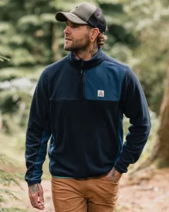 Root Recycled Polar 1/4 Zip Fleece