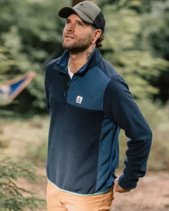 Root Recycled Polar 1/4 Zip Fleece