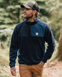 Root Recycled Polar 1/4 Zip Fleece